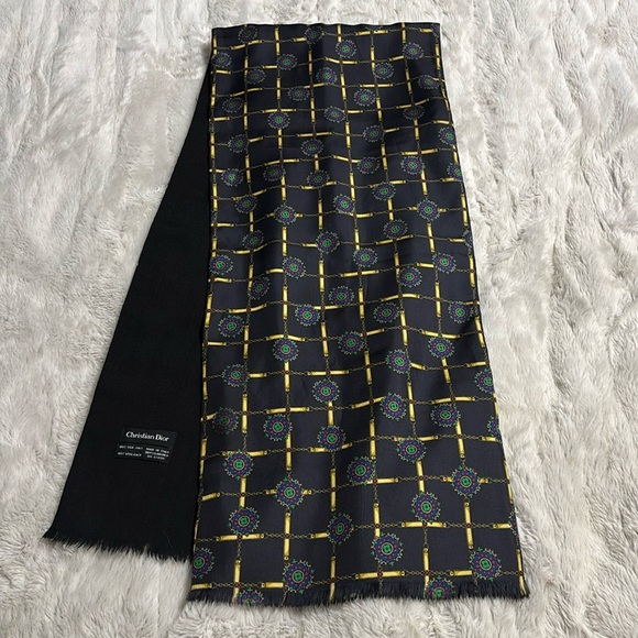 Christian Dior scarf - Picture 1 of 6